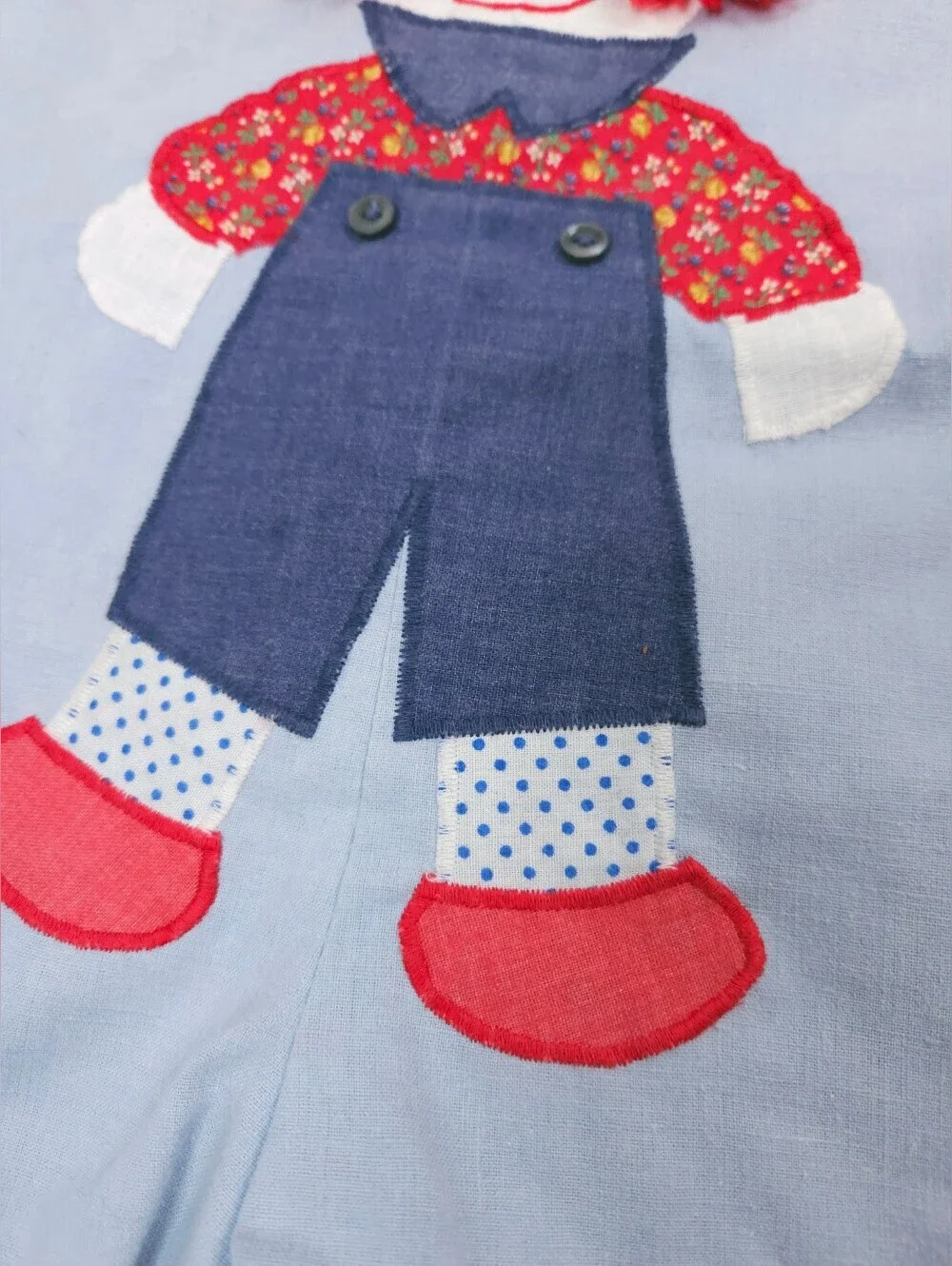 The Pond vintage applique